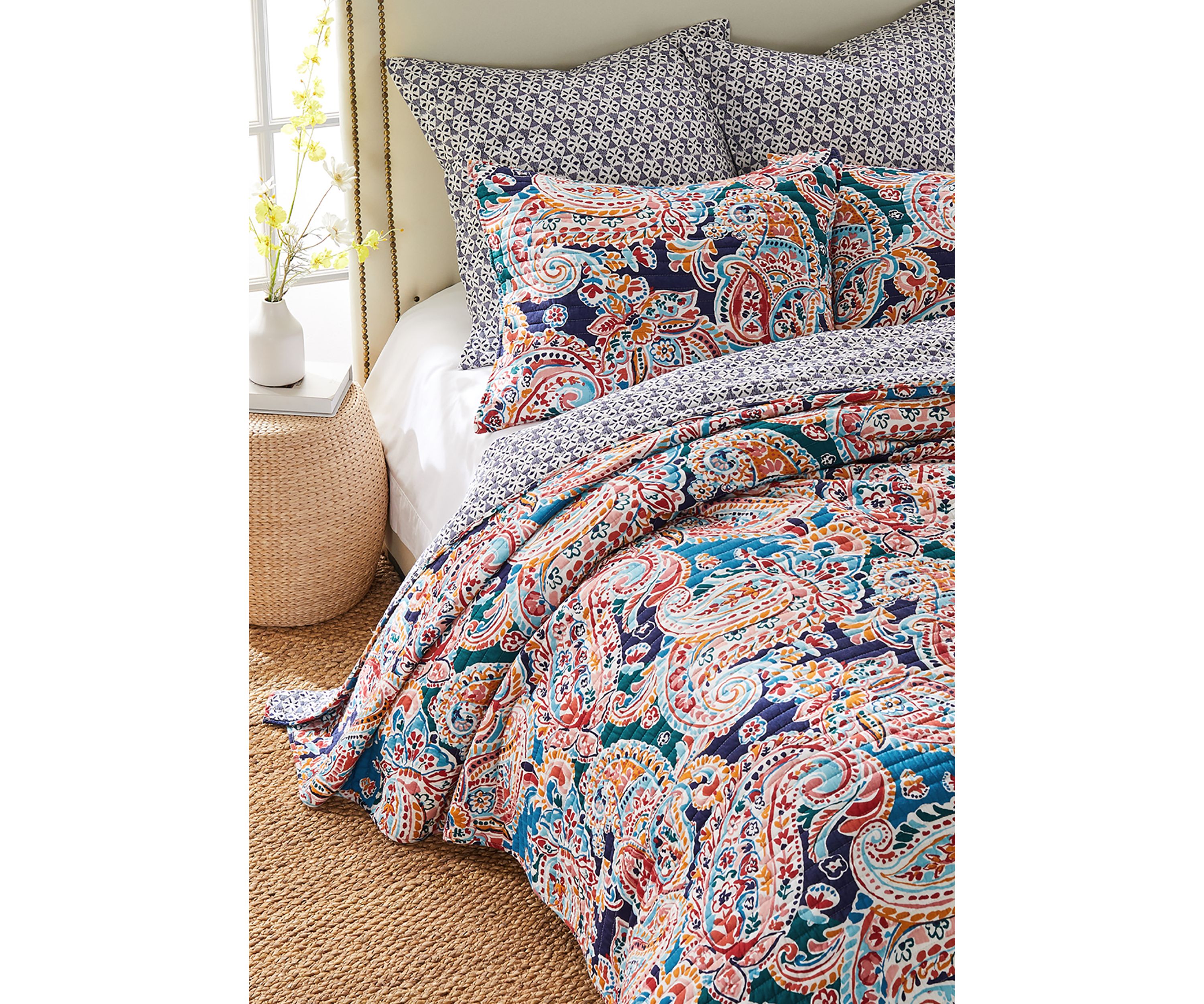 Saronna Quilt Set