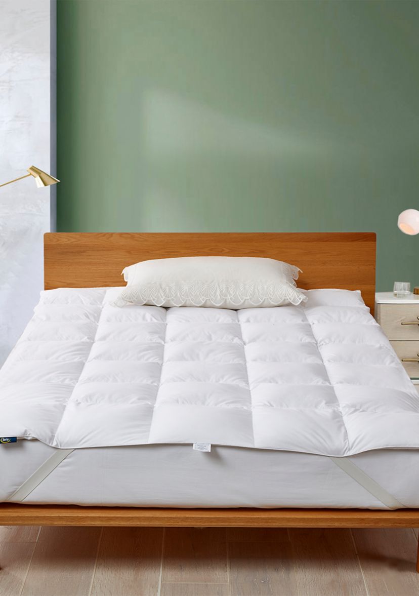 White Goose Feather and Down Fiber Featherbed