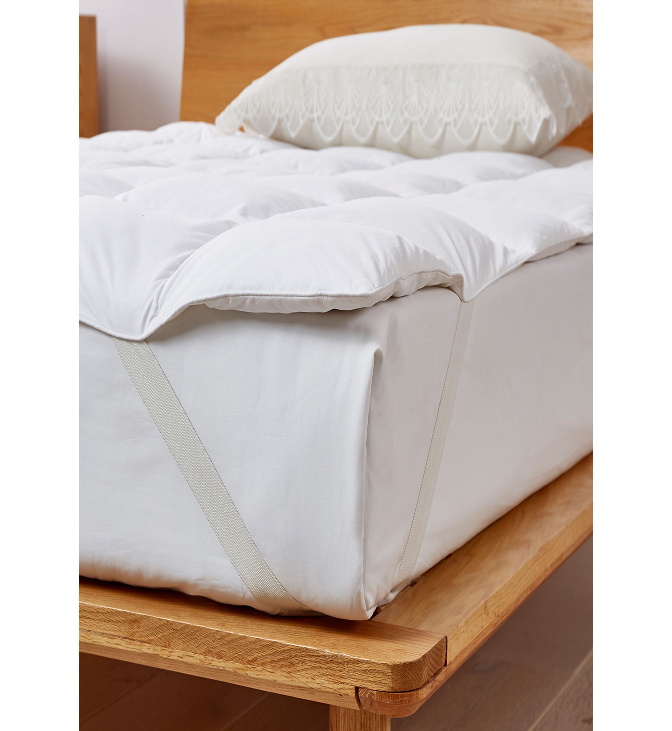 White Goose Feather and Down Fiber Featherbed