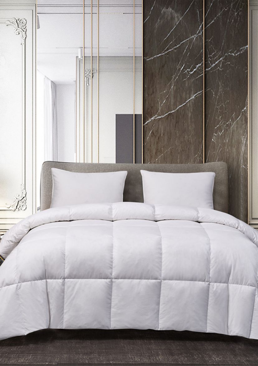 240 Thread Count White Goose Feather and Down Comforter