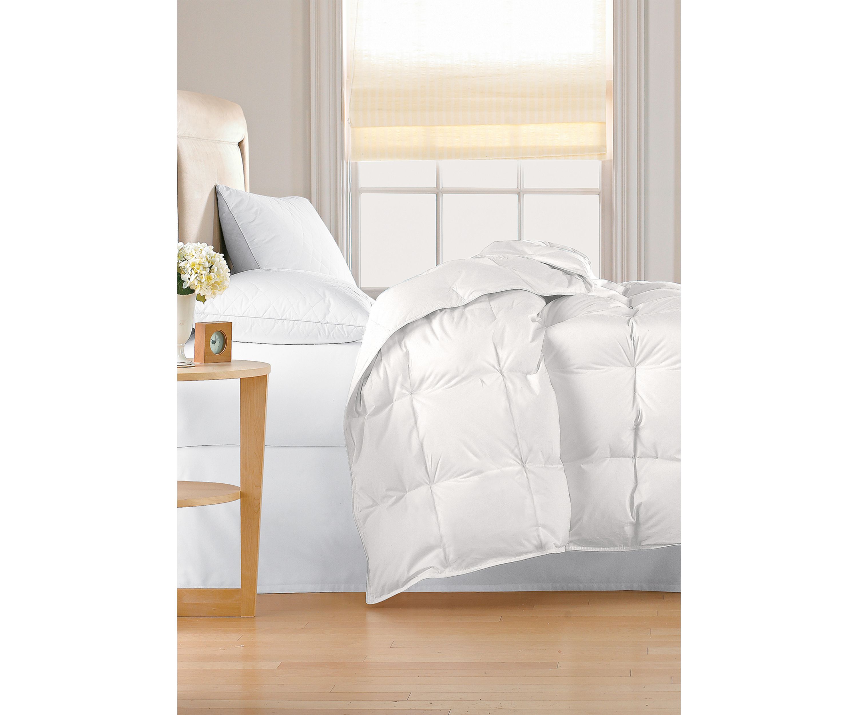 Olympia 233 Thread Count White Down Comforter