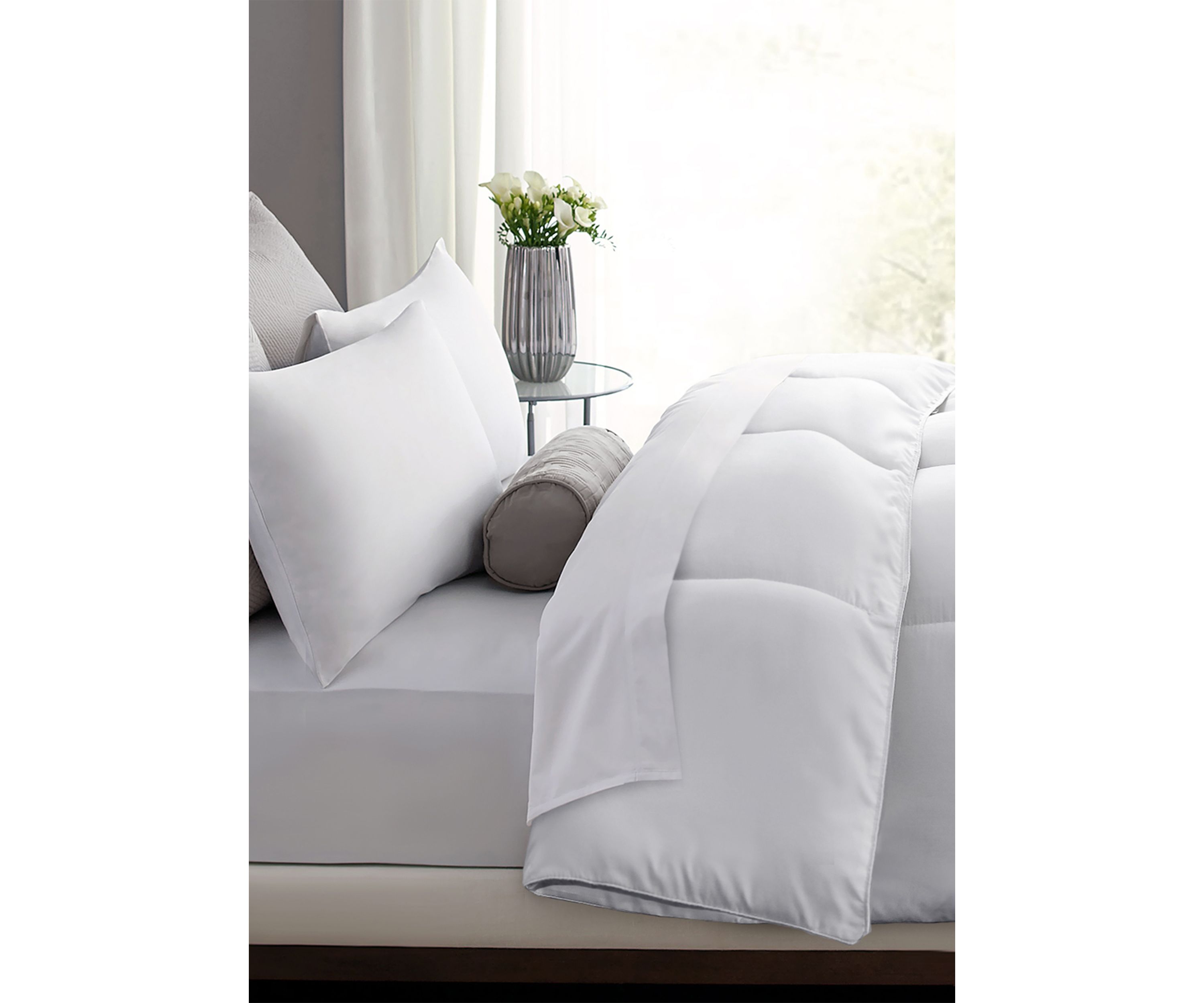 Microfiber Down Alternative Comforter