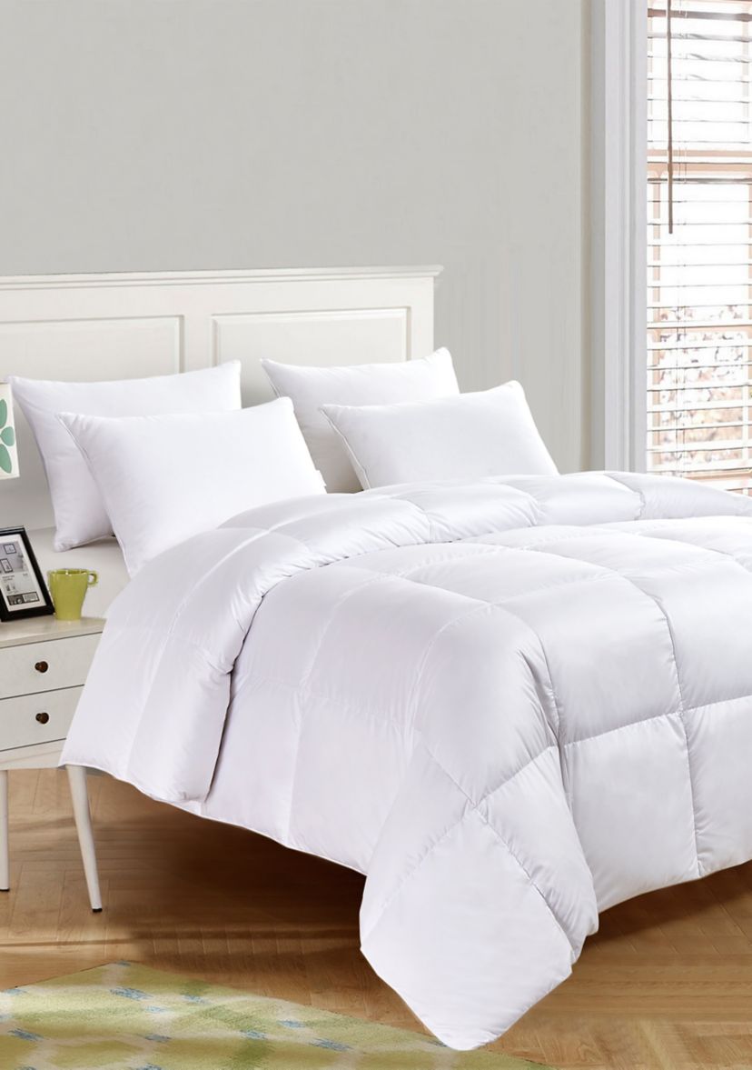 Ultra Soft Nano Touch Light Warmth White Down Fiber Comforter