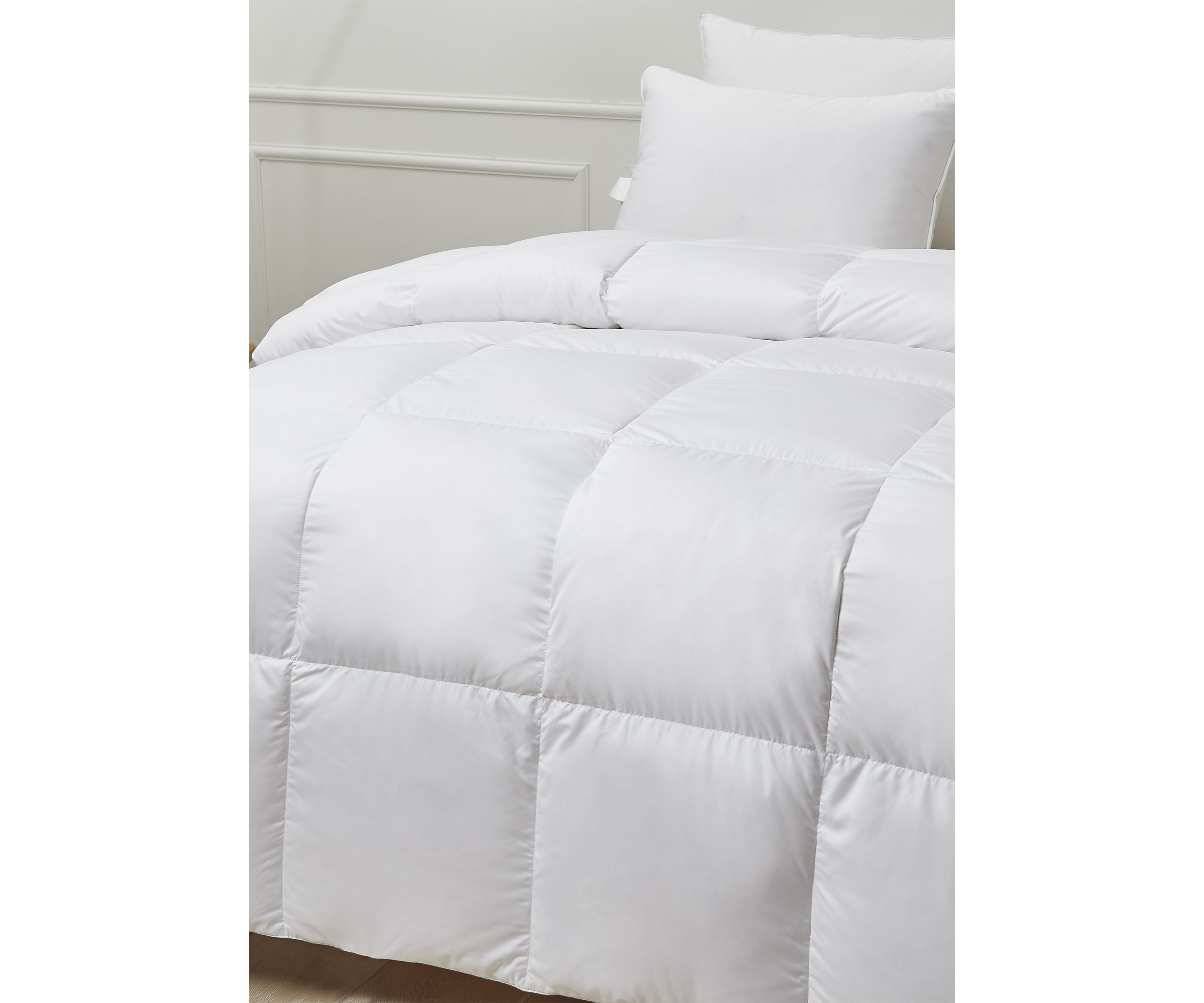 Ultra Soft Nano Touch All Season White Down Fiber Comforter