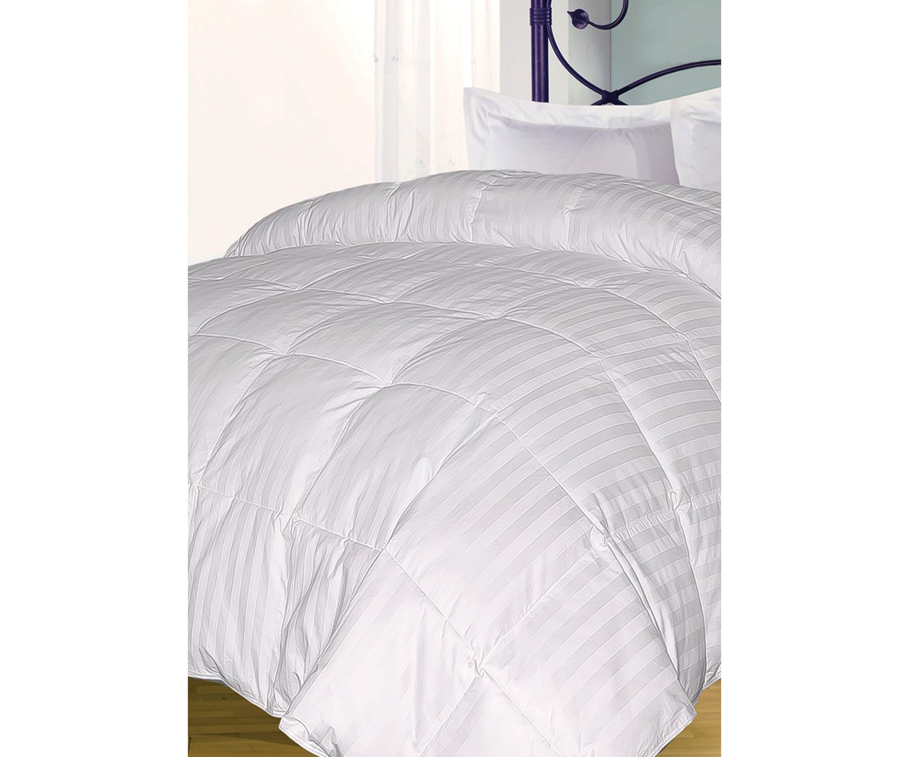 Damask Stripe Down Alternative Comforter