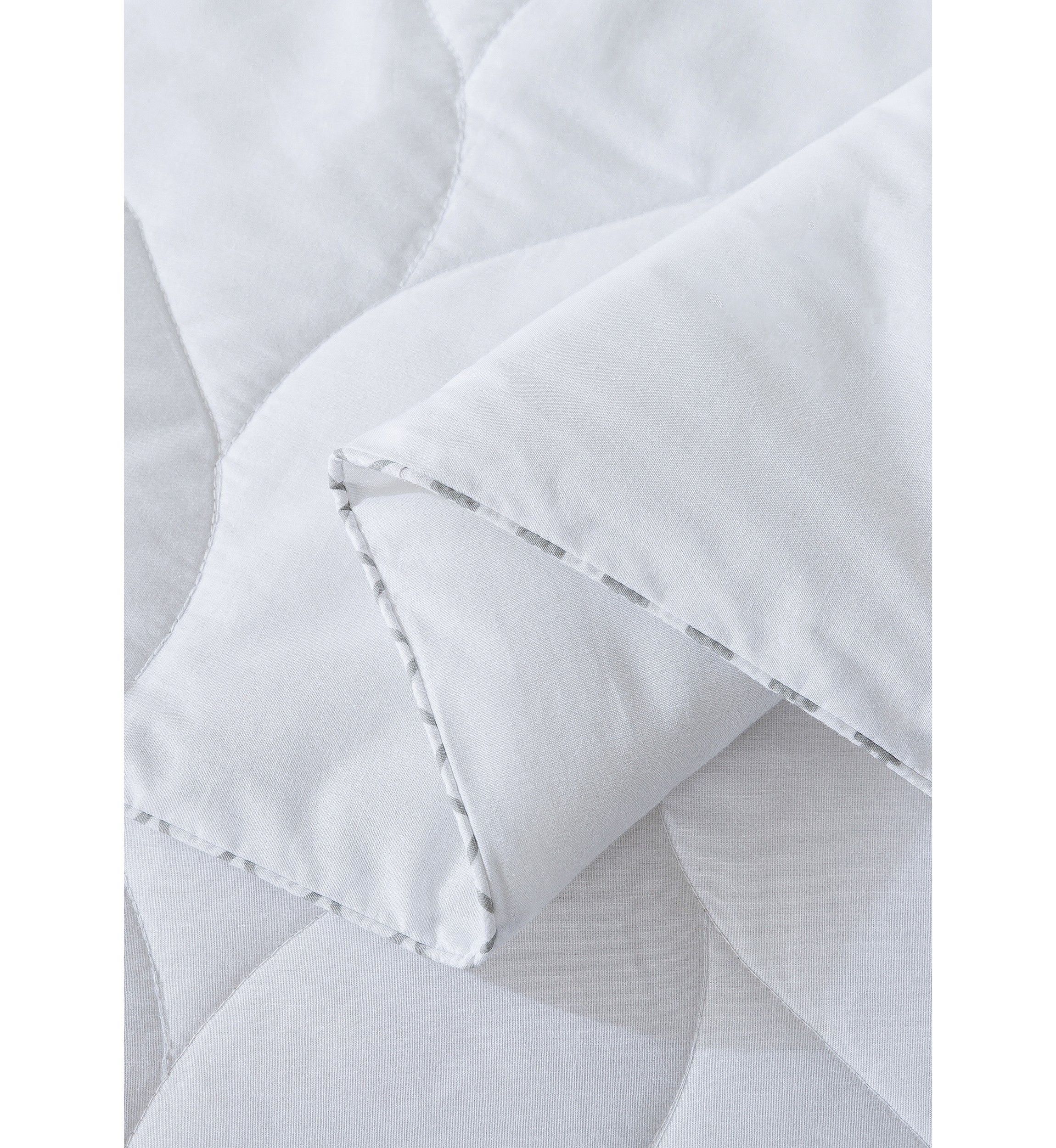 Antimicrobial Cotton White Duck Down Blanket