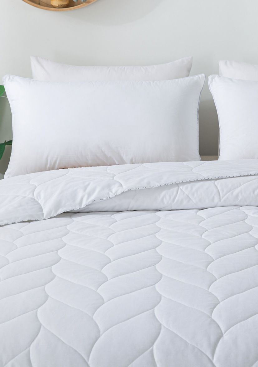 Antimicrobial Cotton Down Alternative Blanket