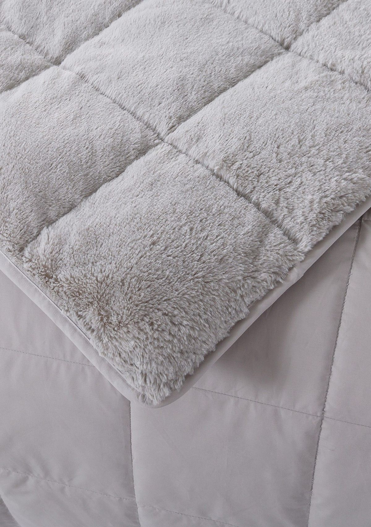 Cozy Down Alternative Reversible Blanket