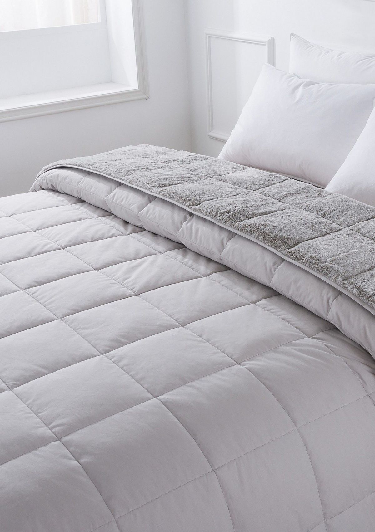 Cozy Down Alternative Reversible Blanket