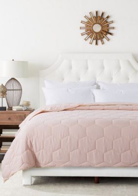 St. James Home Honeycomb Color Contrast Stitched Down Alternative Blanket, Full/Queen