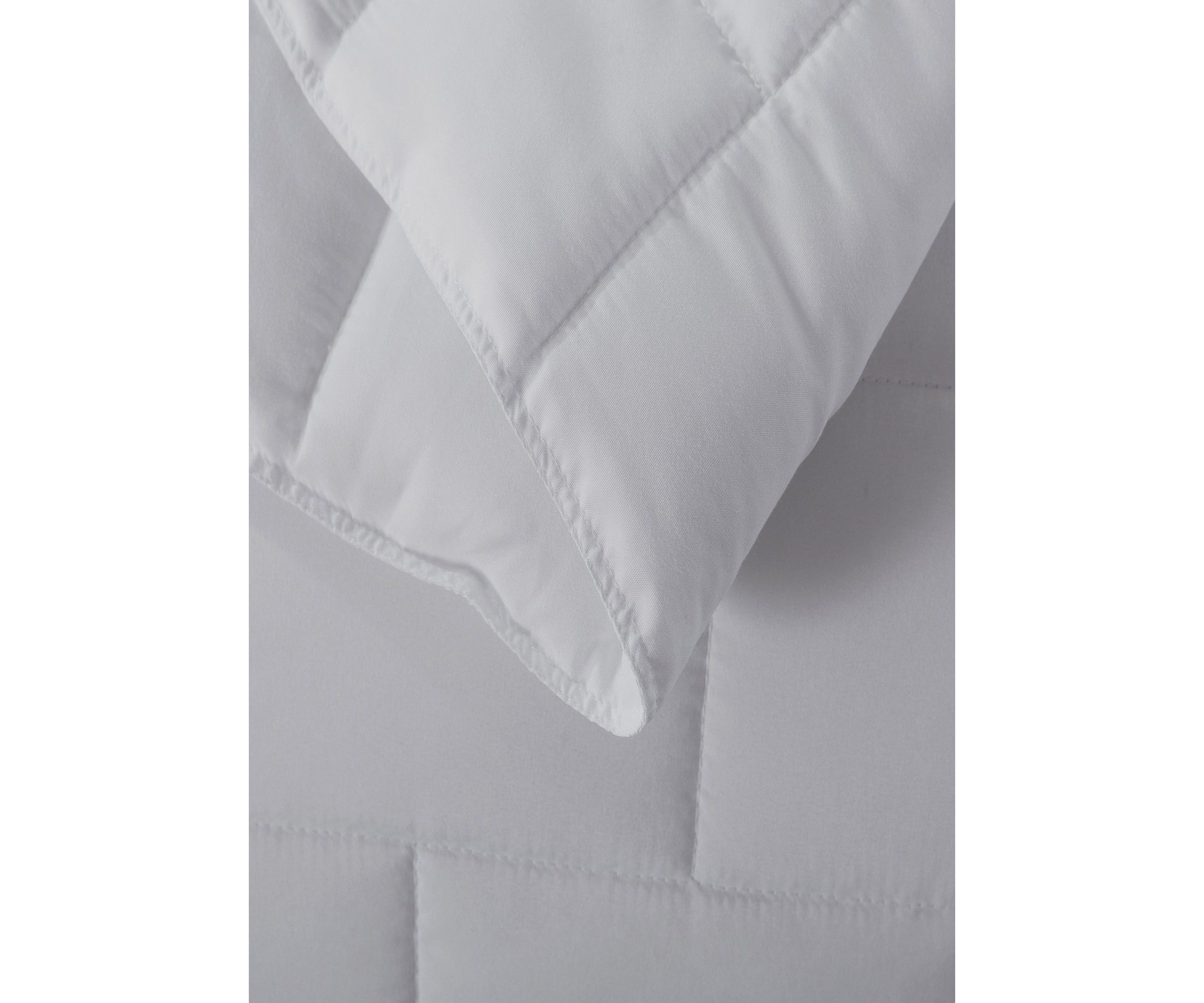 Subway Tile Stitch Down Alternative Blanket