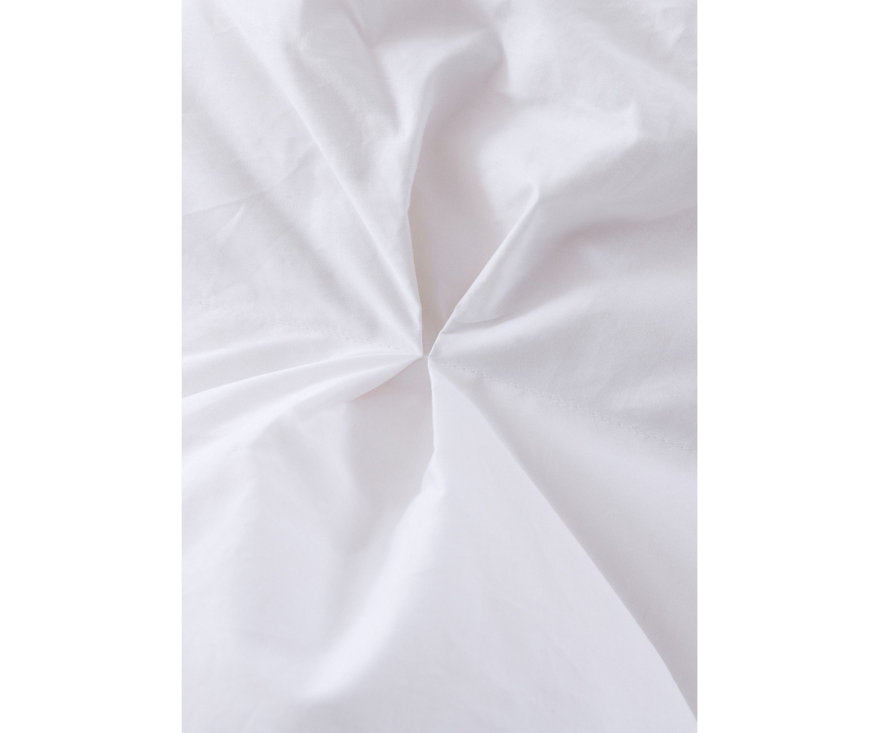 Pintuck Stitch White Duck Down Comforter