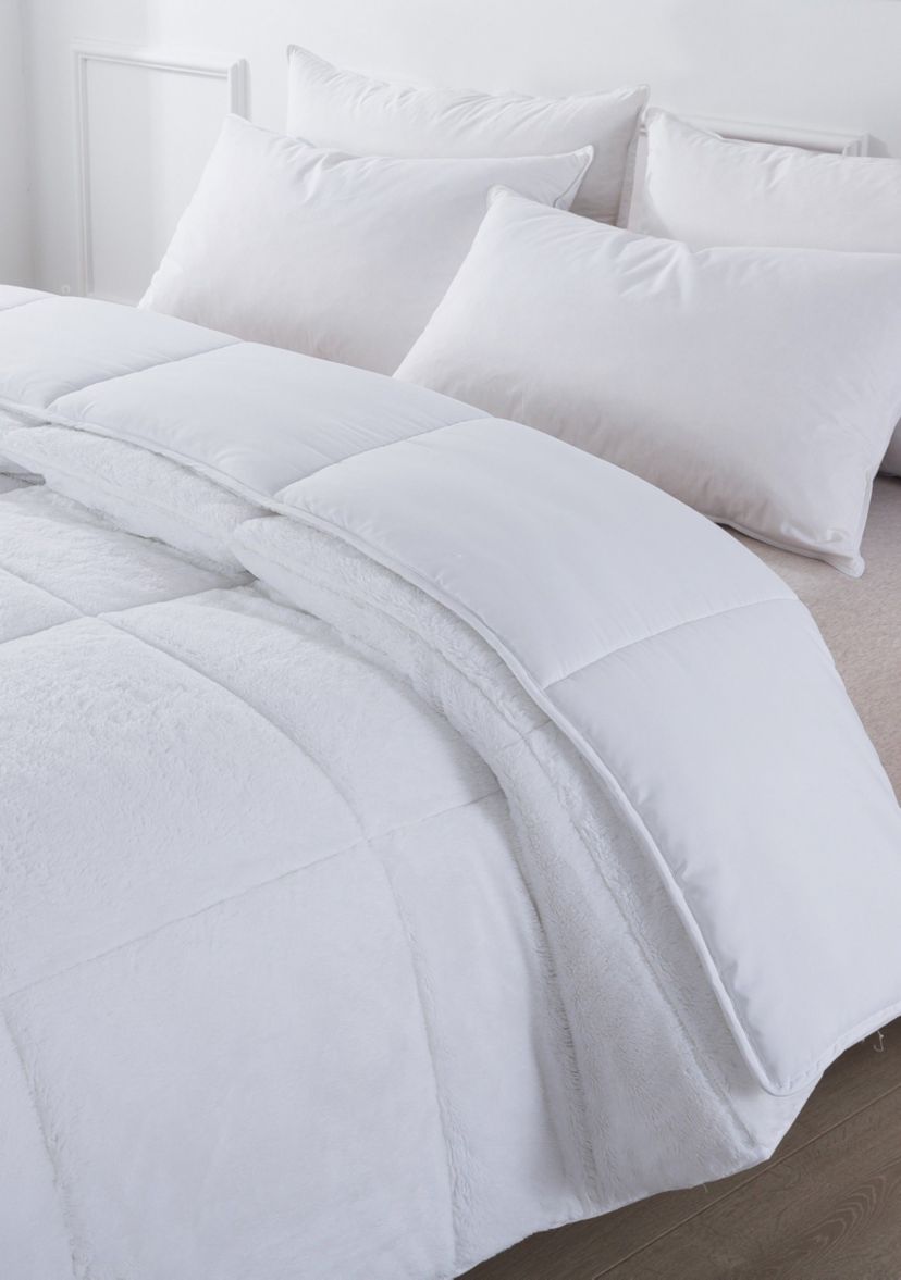 Cozy Down Alternative Reversible Comforter