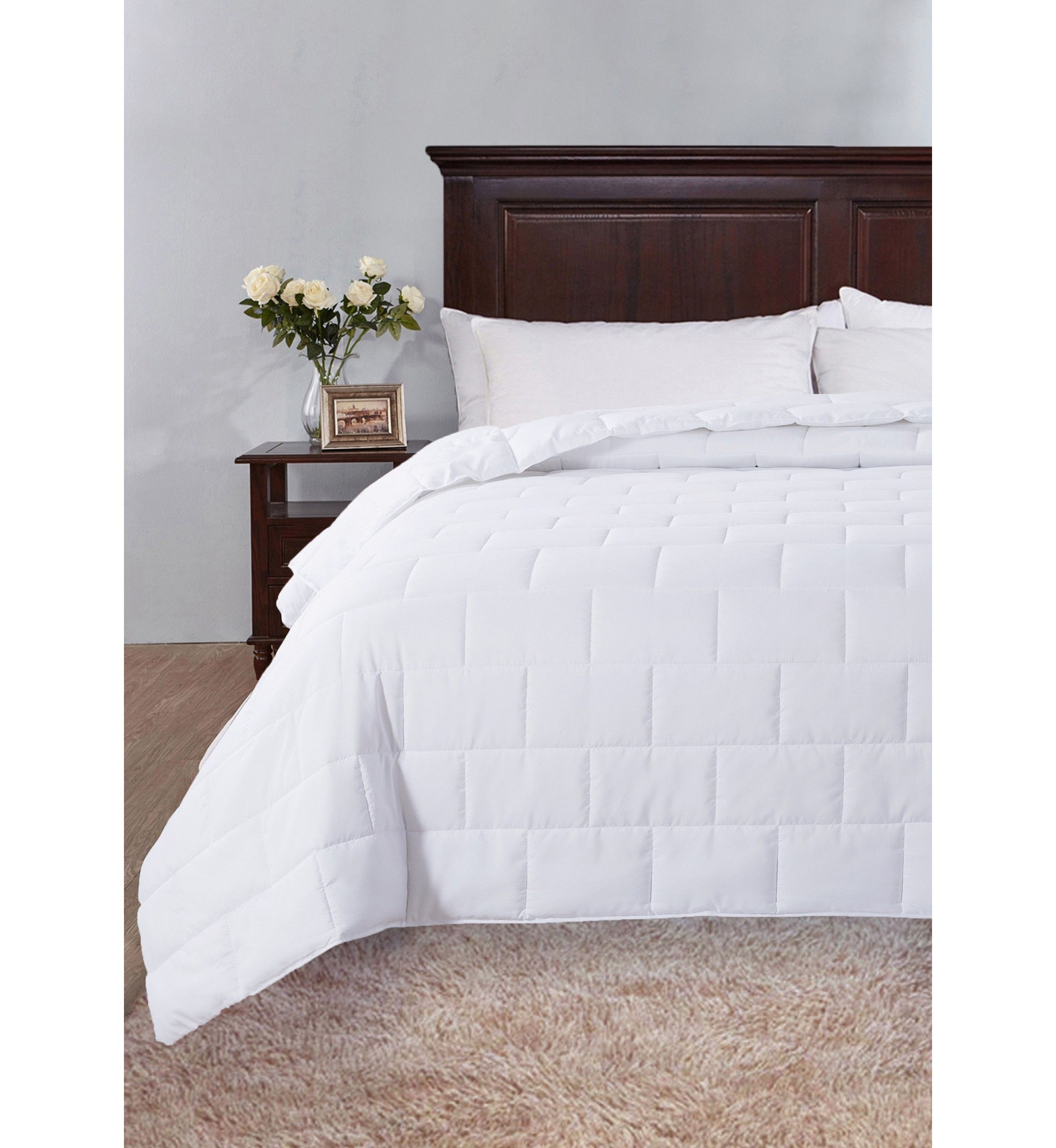 White Goose Nano Down and Feather Blanket