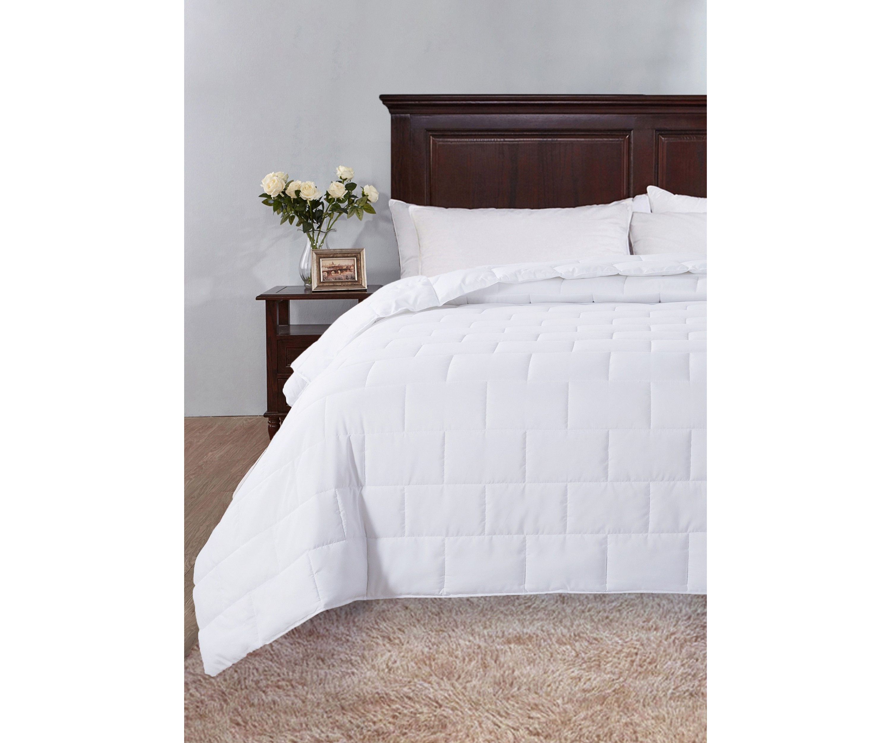 White Goose Nano Down and Feather Blanket