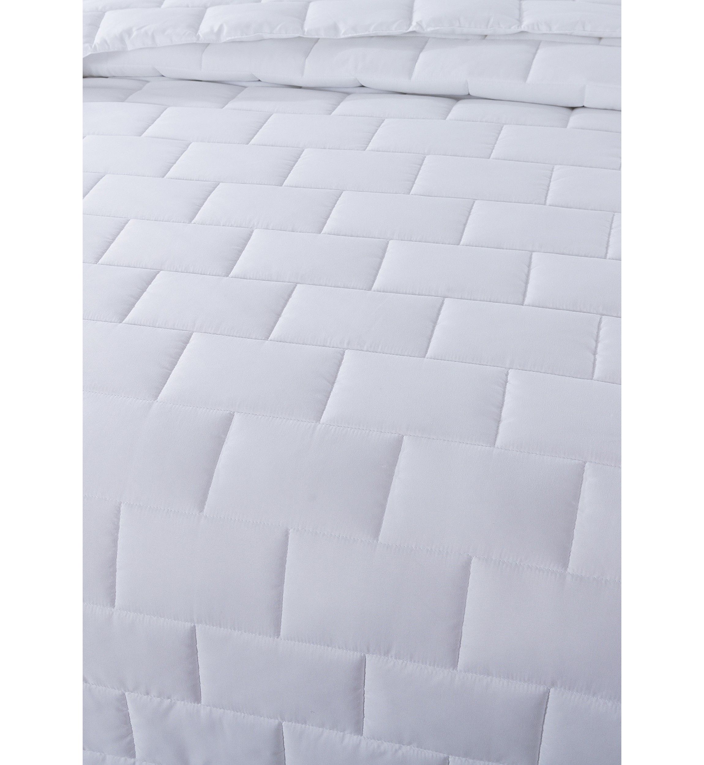 White Goose Nano Down and Feather Blanket