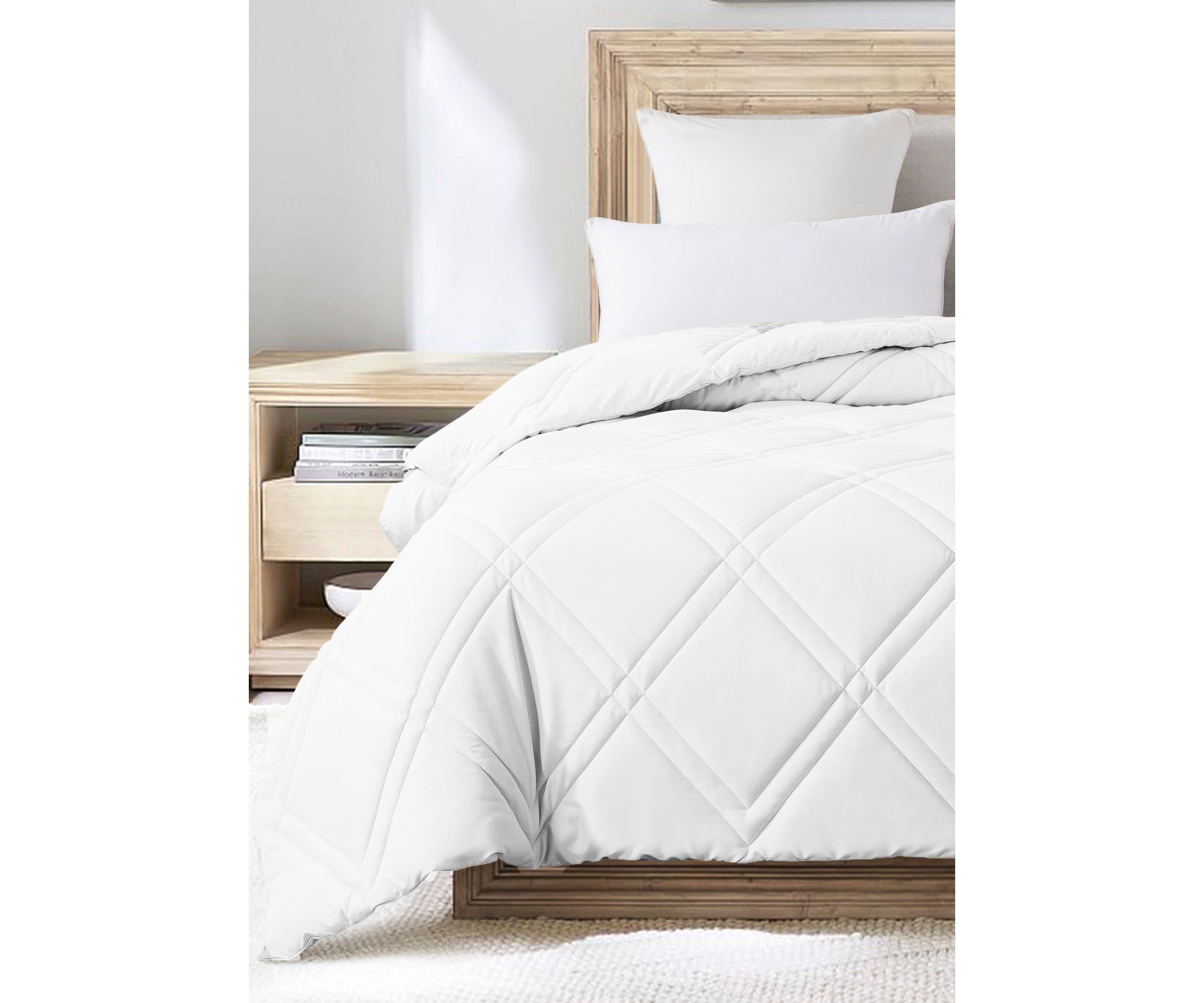European Gusset Down Alternative Comforter