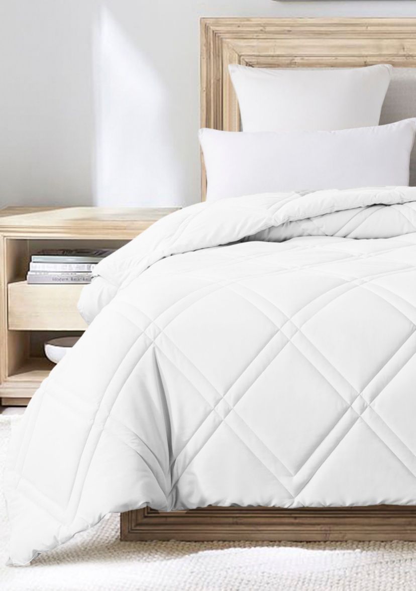 European Gusset Down Alternative Comforter
