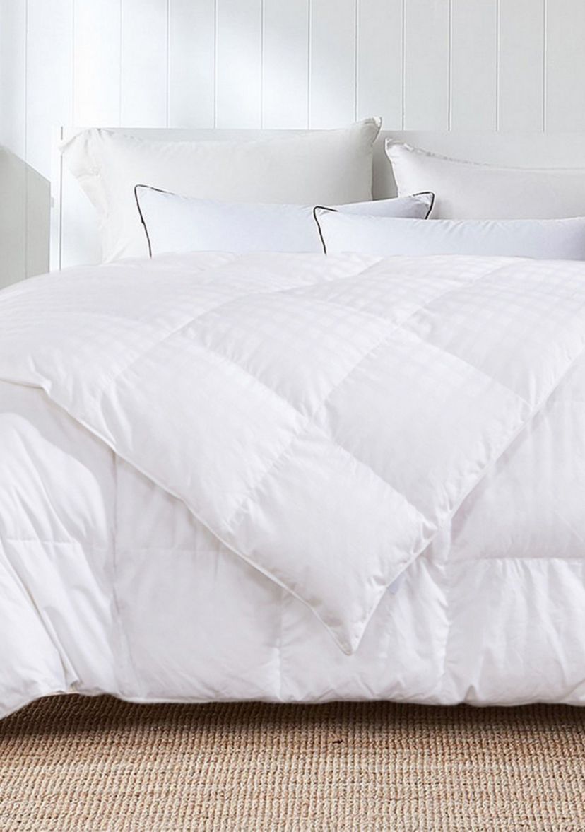 Ultra Warm White Goose Nano Down and Feather Comforter
