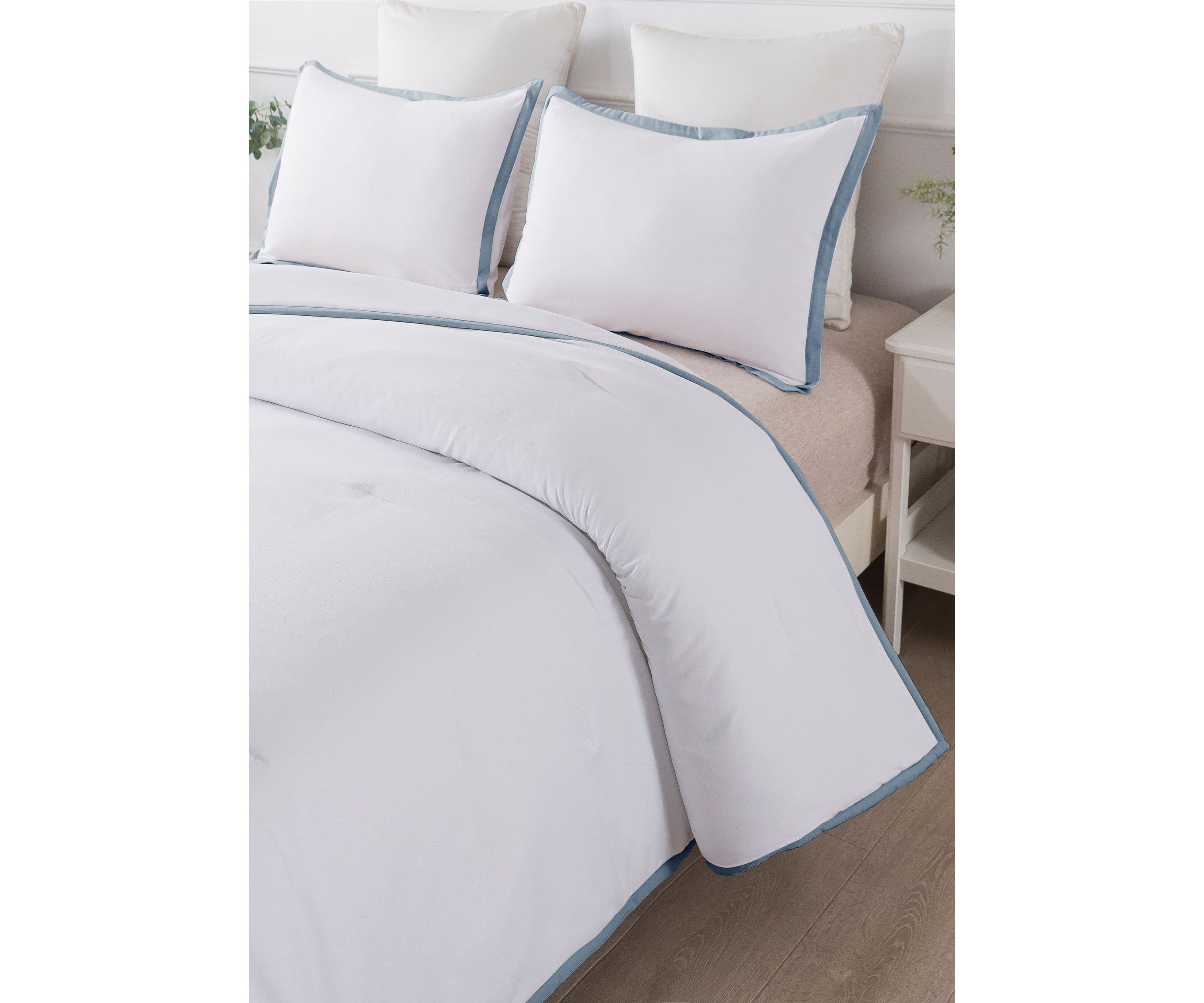 Framed Down Alternative Comforter Set