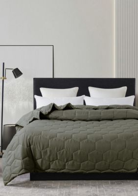St. James Home Honeycomb Stitch Down Alternative Blanket, Full/Queen