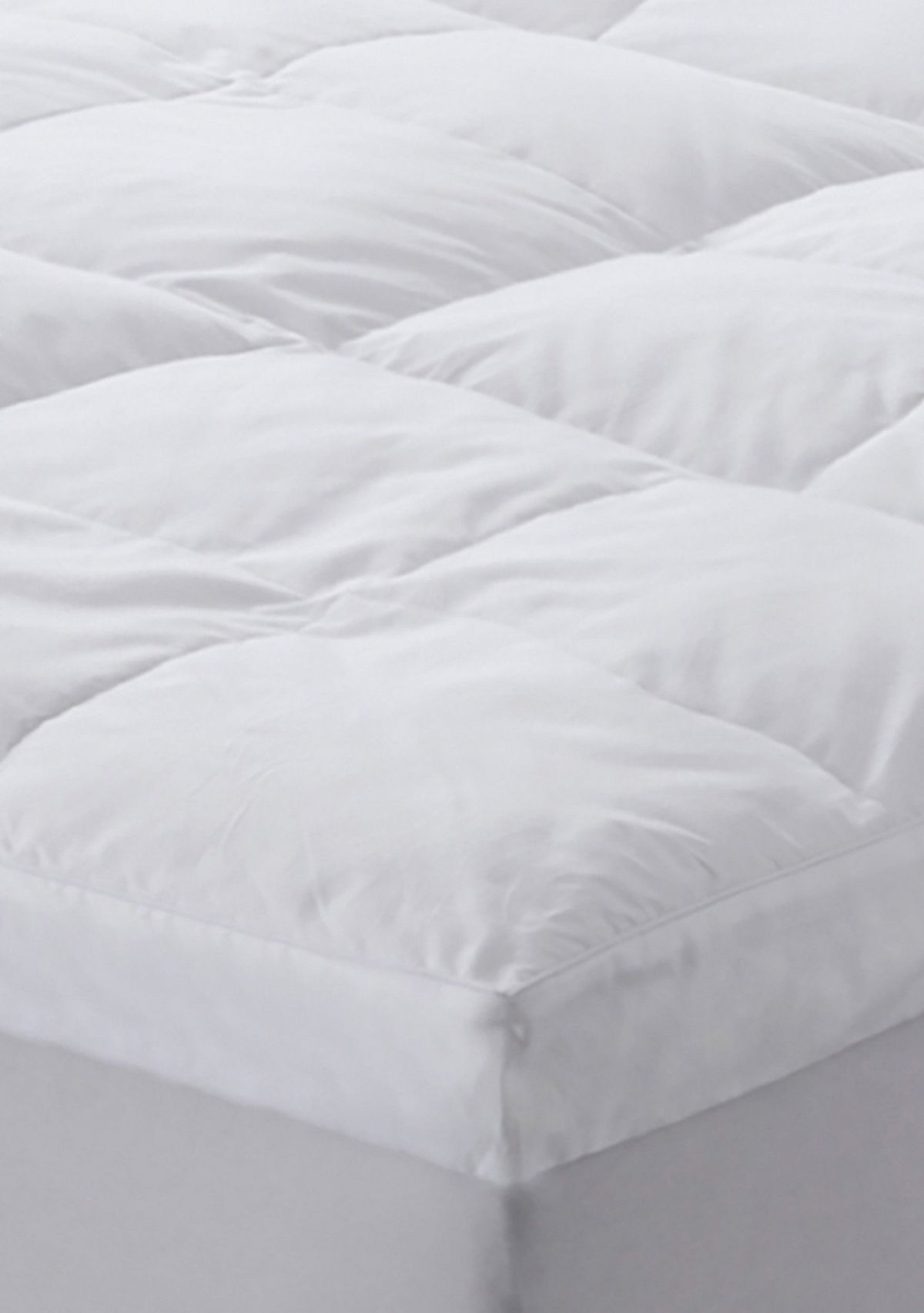 Triple Chamber Down & Feather Mattress Topper 