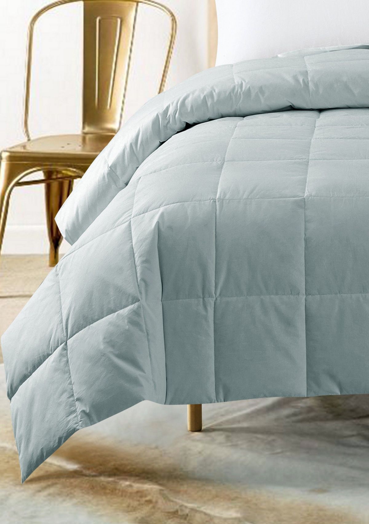 Constance 233 Thread Count White Duck Down Blanket
