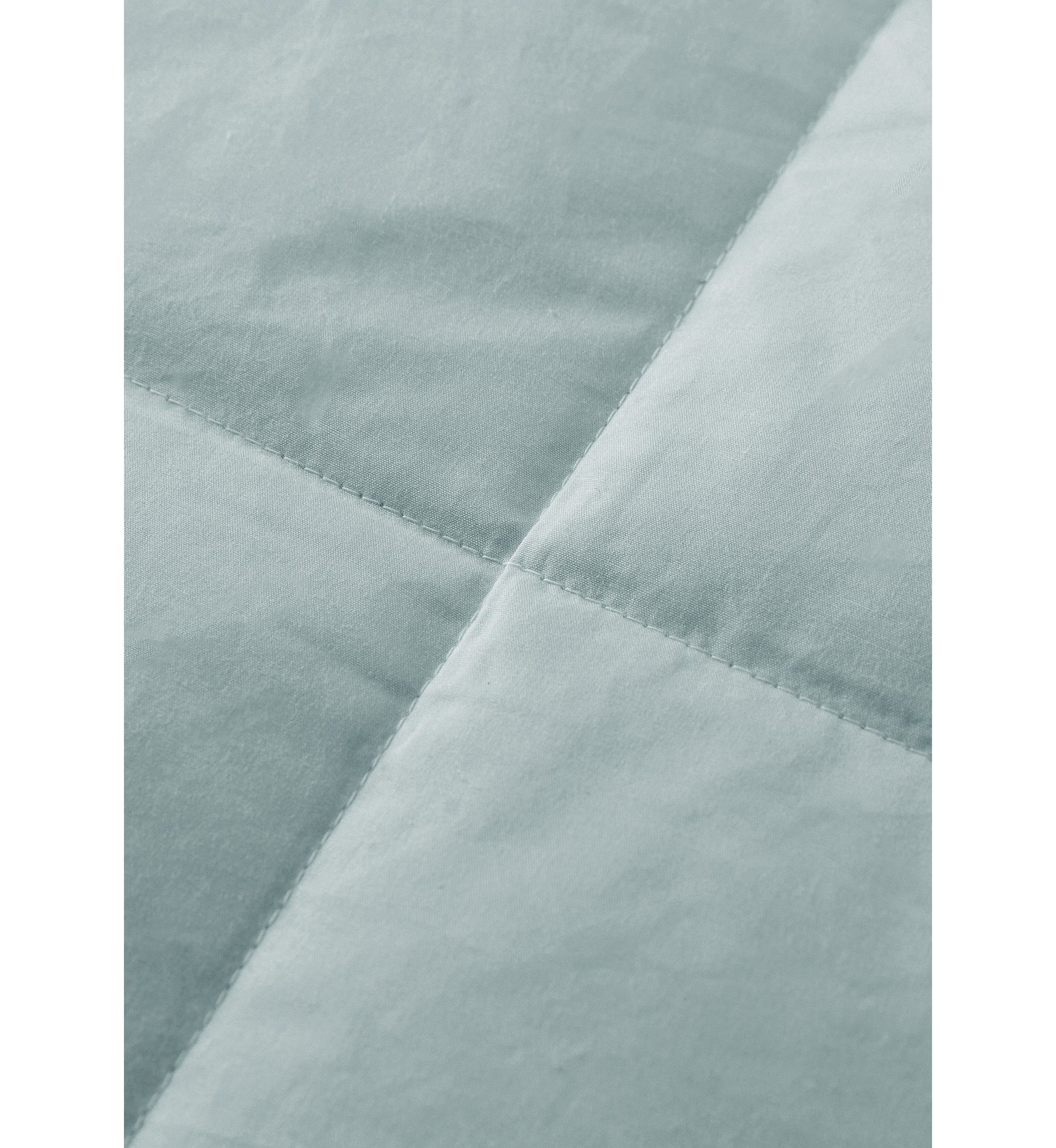 Constance 233 Thread Count White Duck Down Blanket