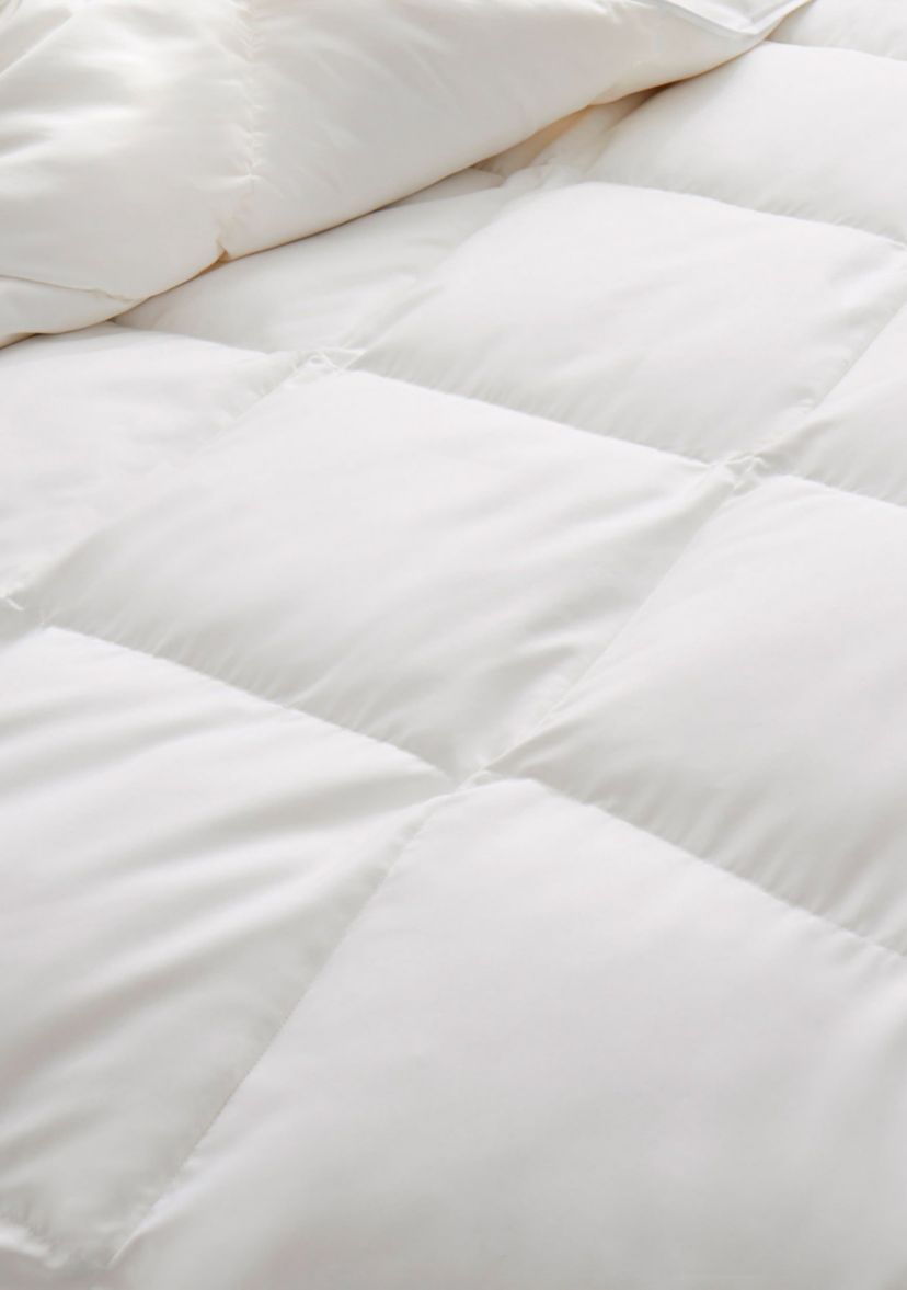 All Season Microfiber White Goose Down and Feather Fiber Comforter