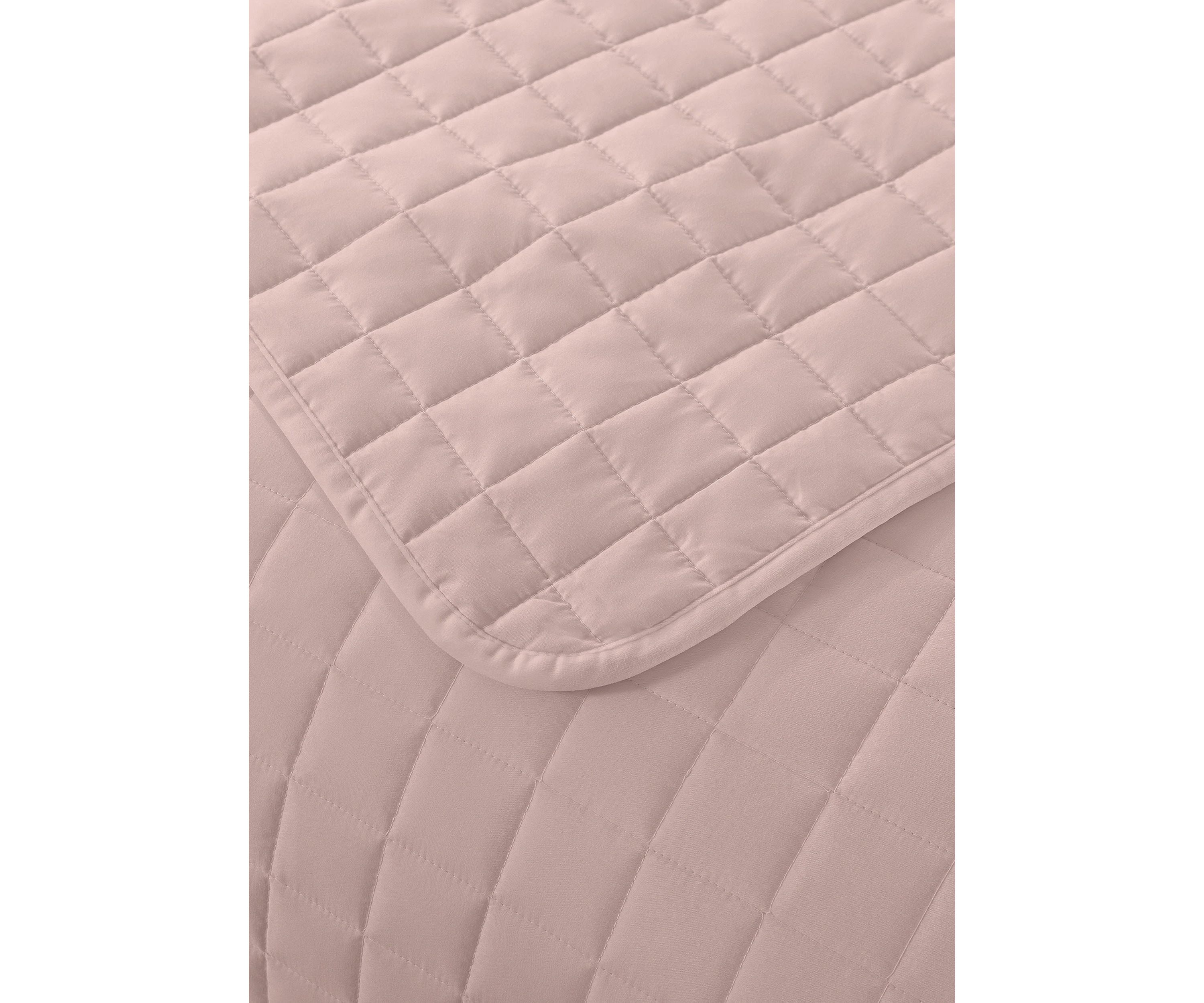 Velvet Trim Down Alternative Blanket