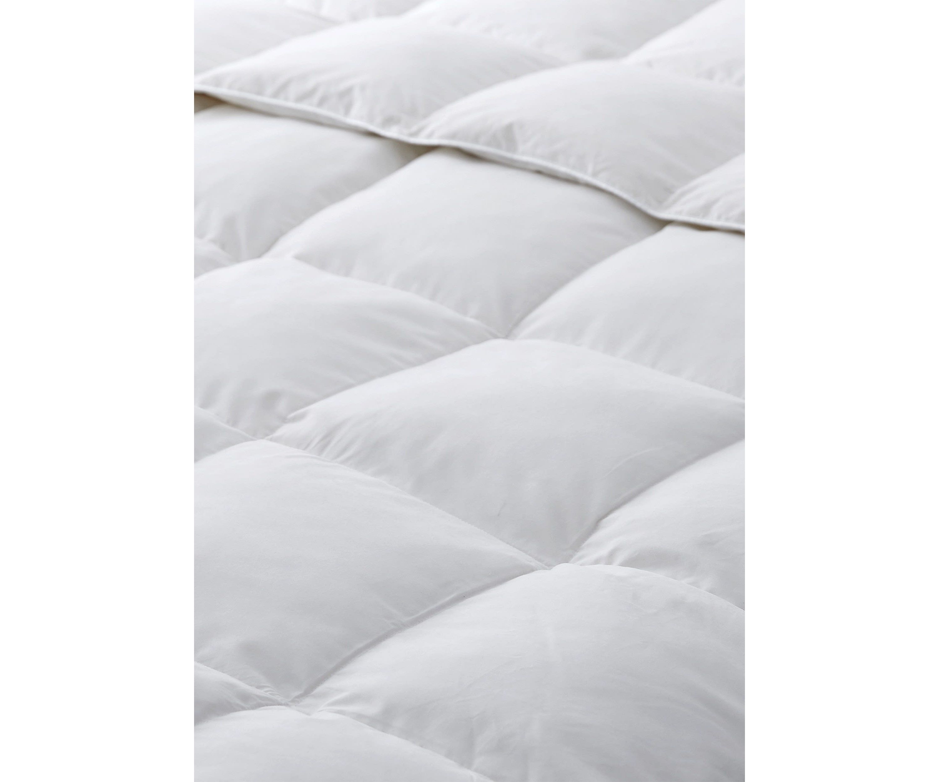 All Season Soft Microfiber White Goose Feather Fiber Comforter