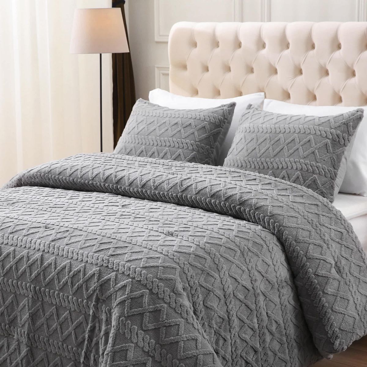 Three-Dimensional Carved Plush Twin Comforter Set White