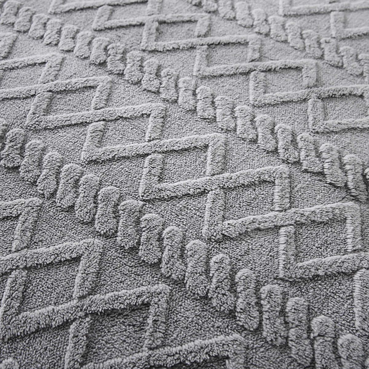 Three-Dimensional Carved Plush Twin Comforter Set White