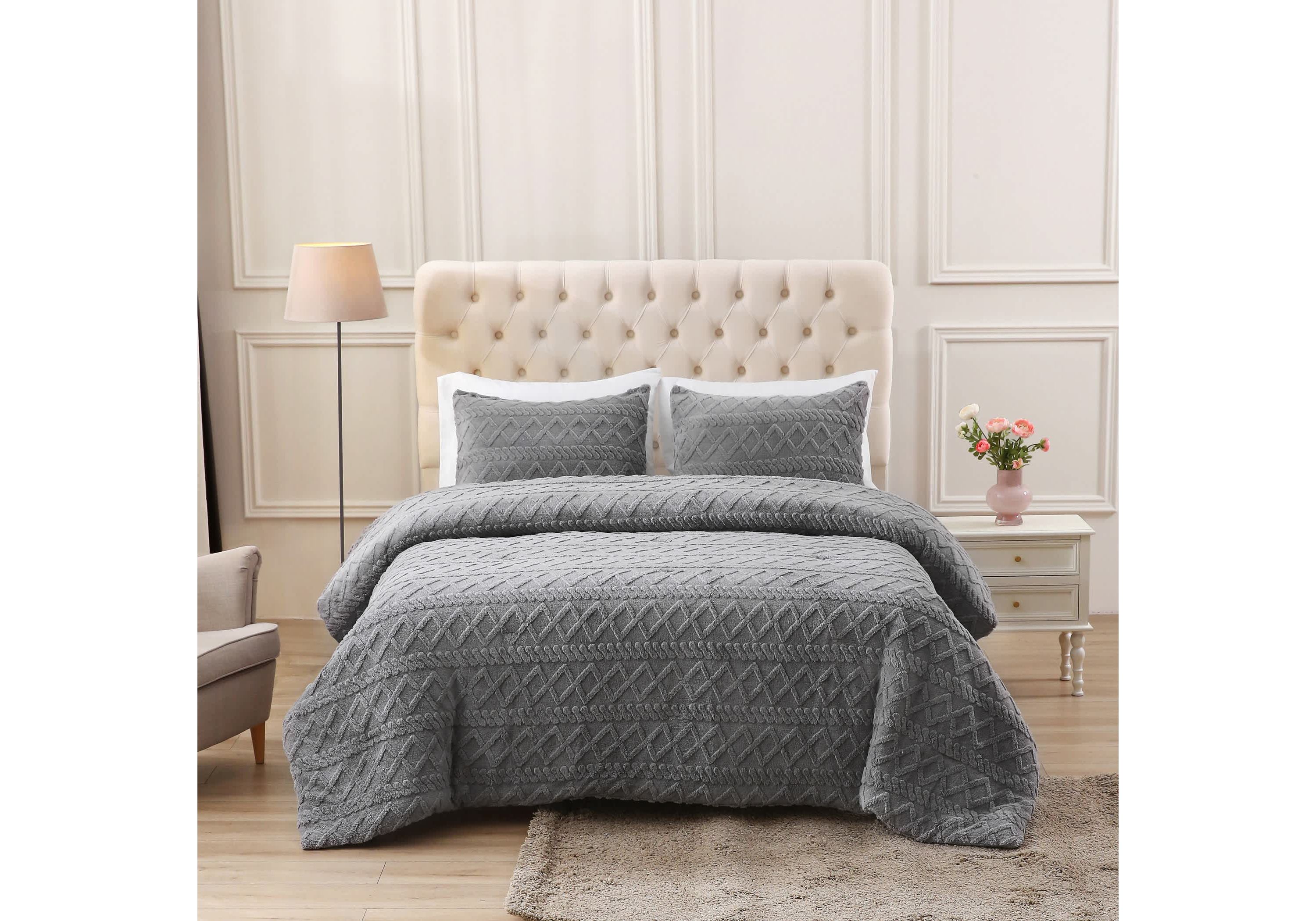 Three-Dimensional Carved Plush Twin Comforter Set White
