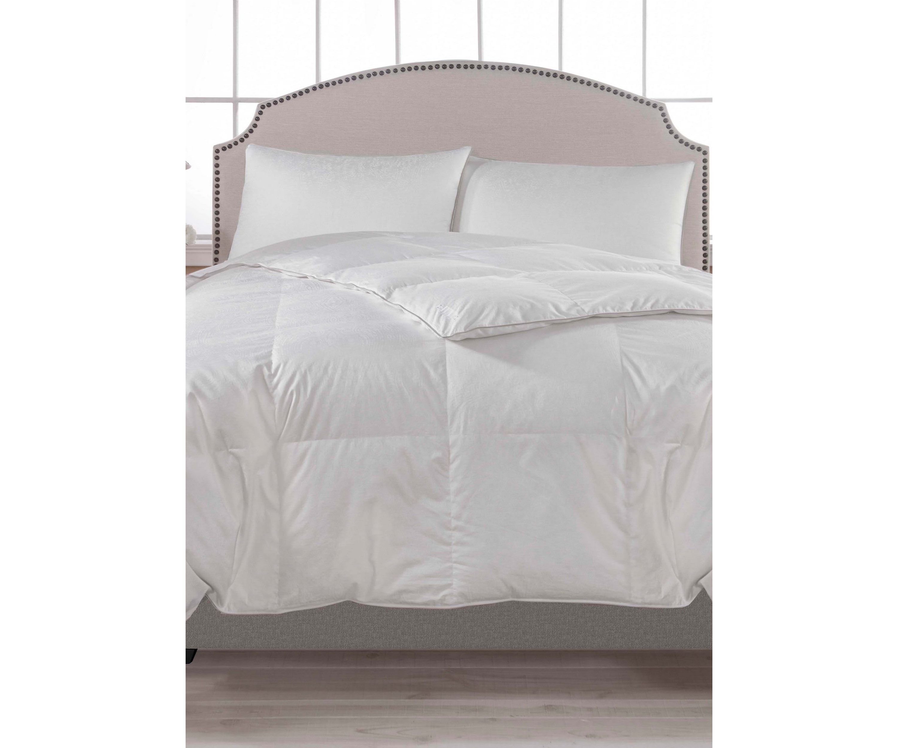 Wesley Mancini Collection Lightweight Comforter Twin
