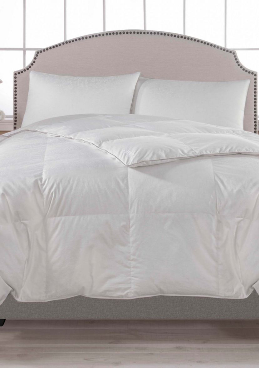 Wesley Mancini Collection Lightweight Comforter Twin