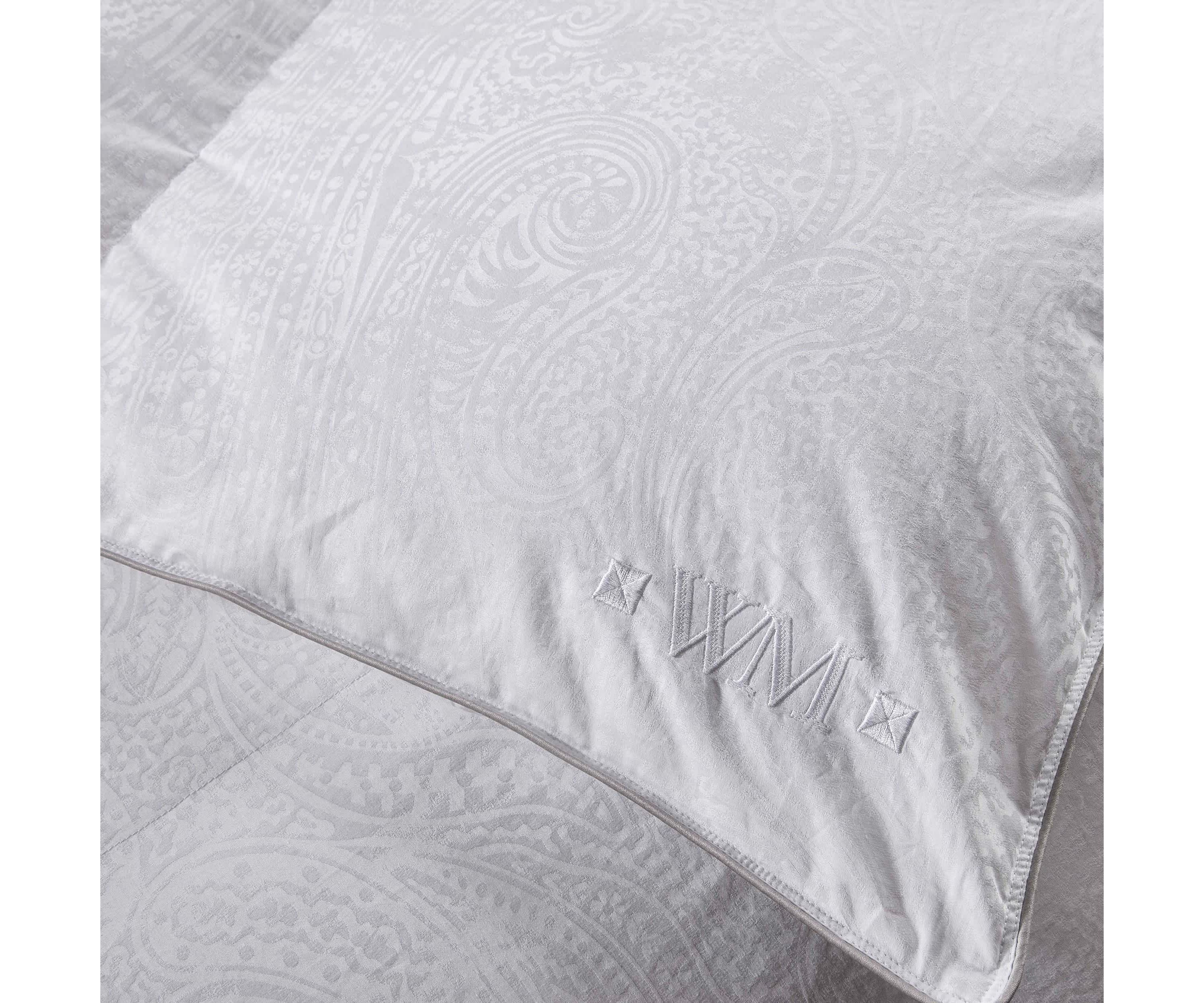 Wesley Mancini Collection Lightweight Comforter Twin