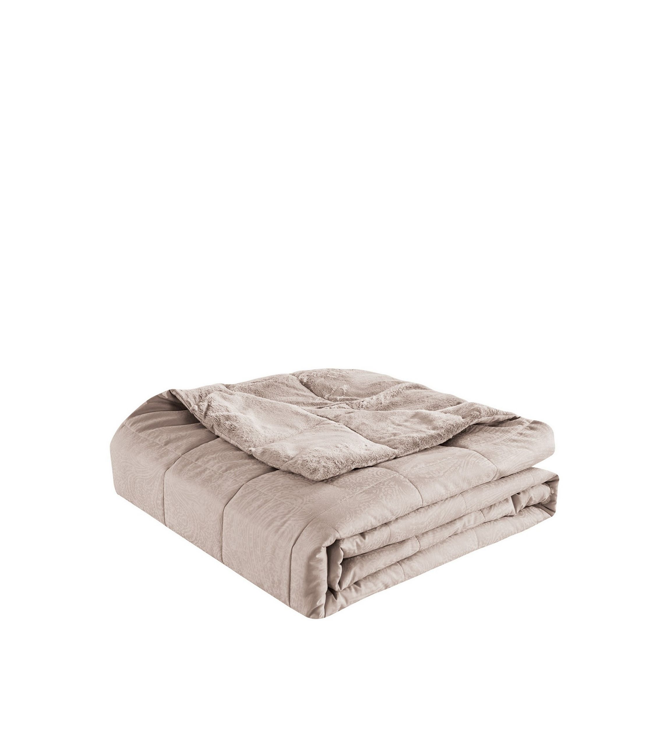 Wesley Mancini Cozy Jacquard Blanket