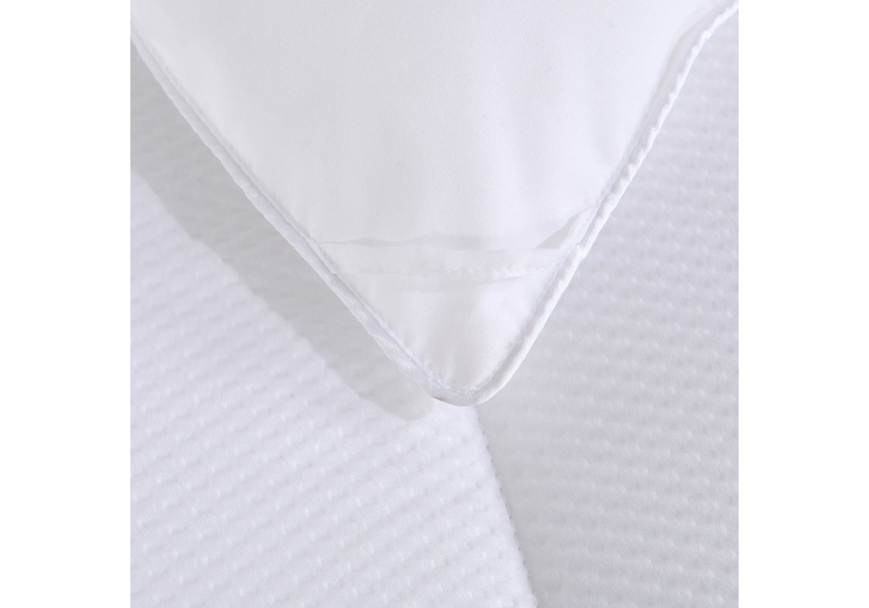 Puredown All Season Down Alternative Comforter Twin in White