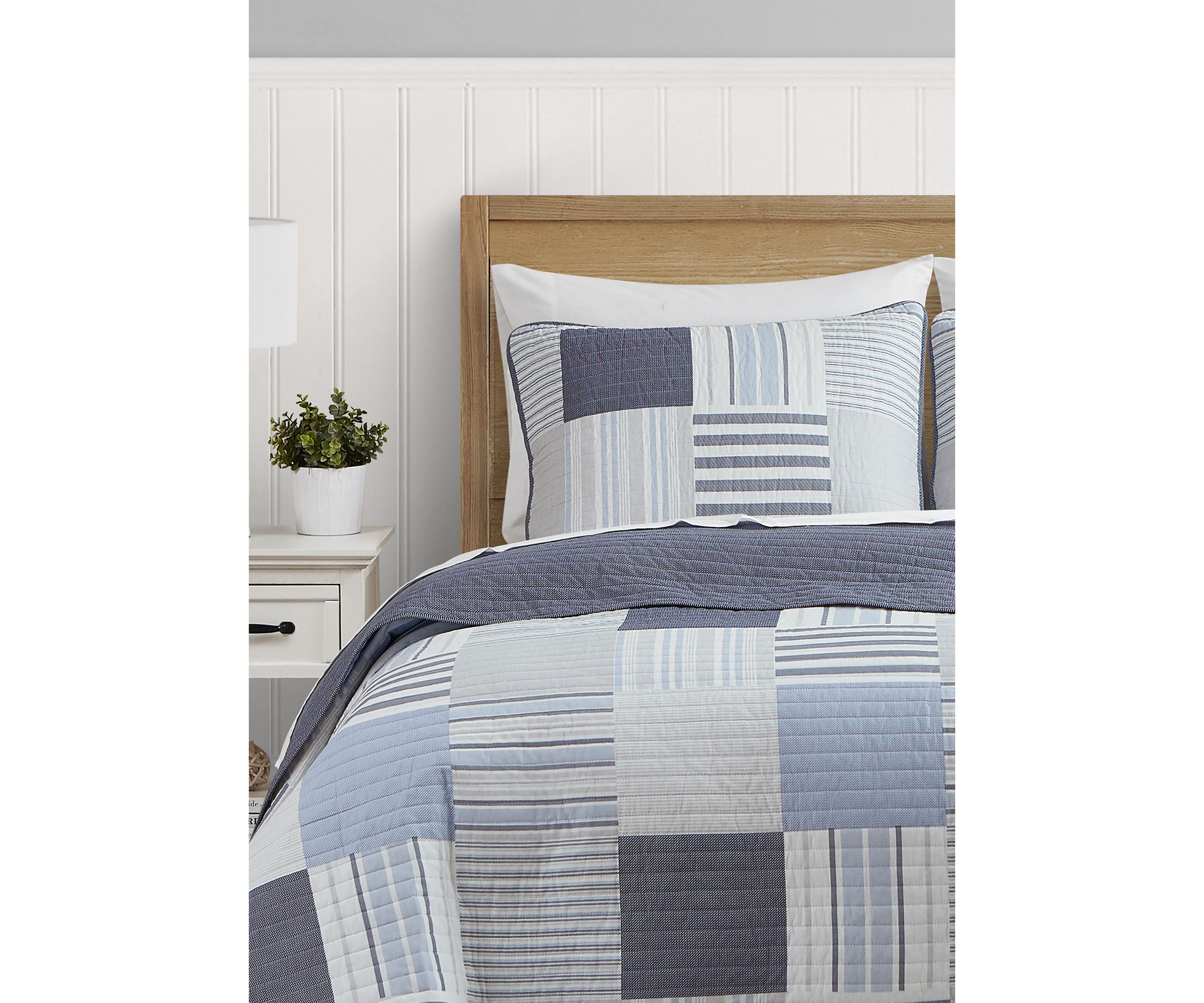 Lido Patch Blue/Grey Cotton Quilt Set