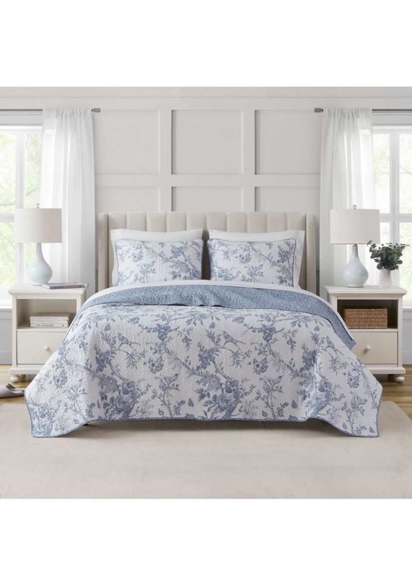 Chantilly Toile Blue Cotton Quilt Set