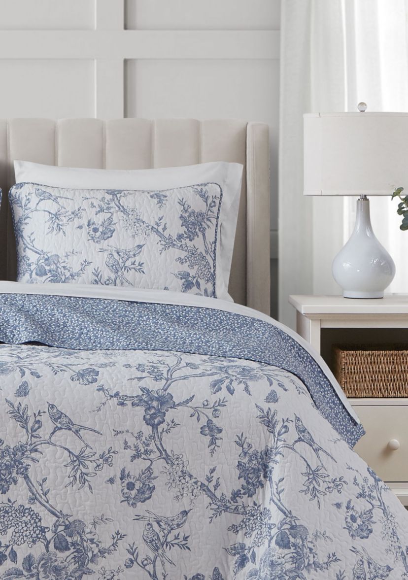 Chantilly Toile Blue Cotton Quilt Set