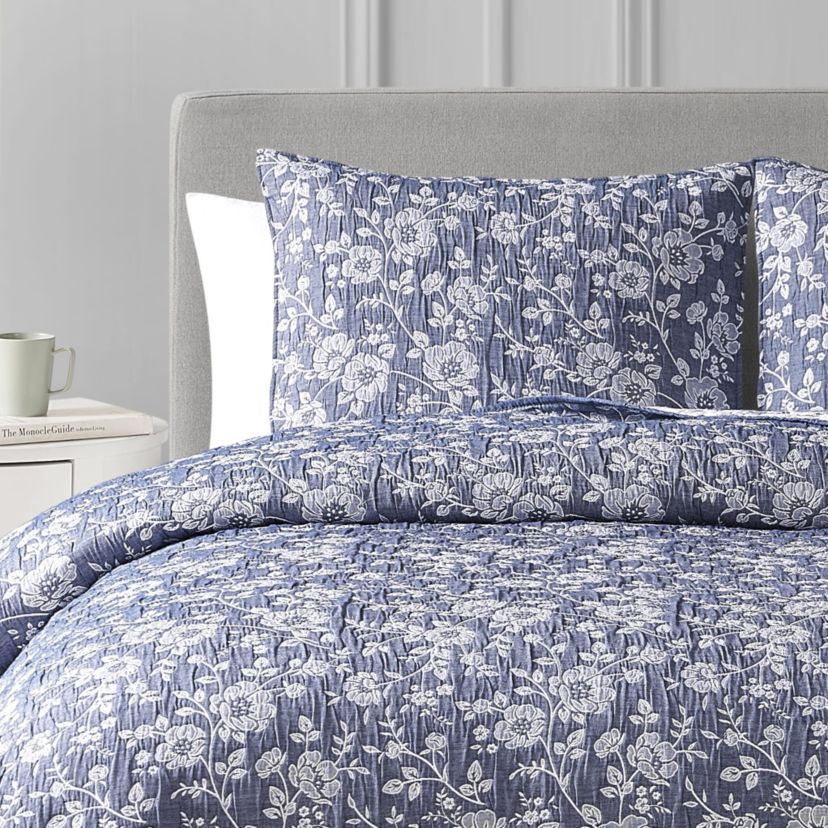 Marguerite Navy 2-3 Piece Soft Matelasse Jacquard Cotton Blend Quilt Set