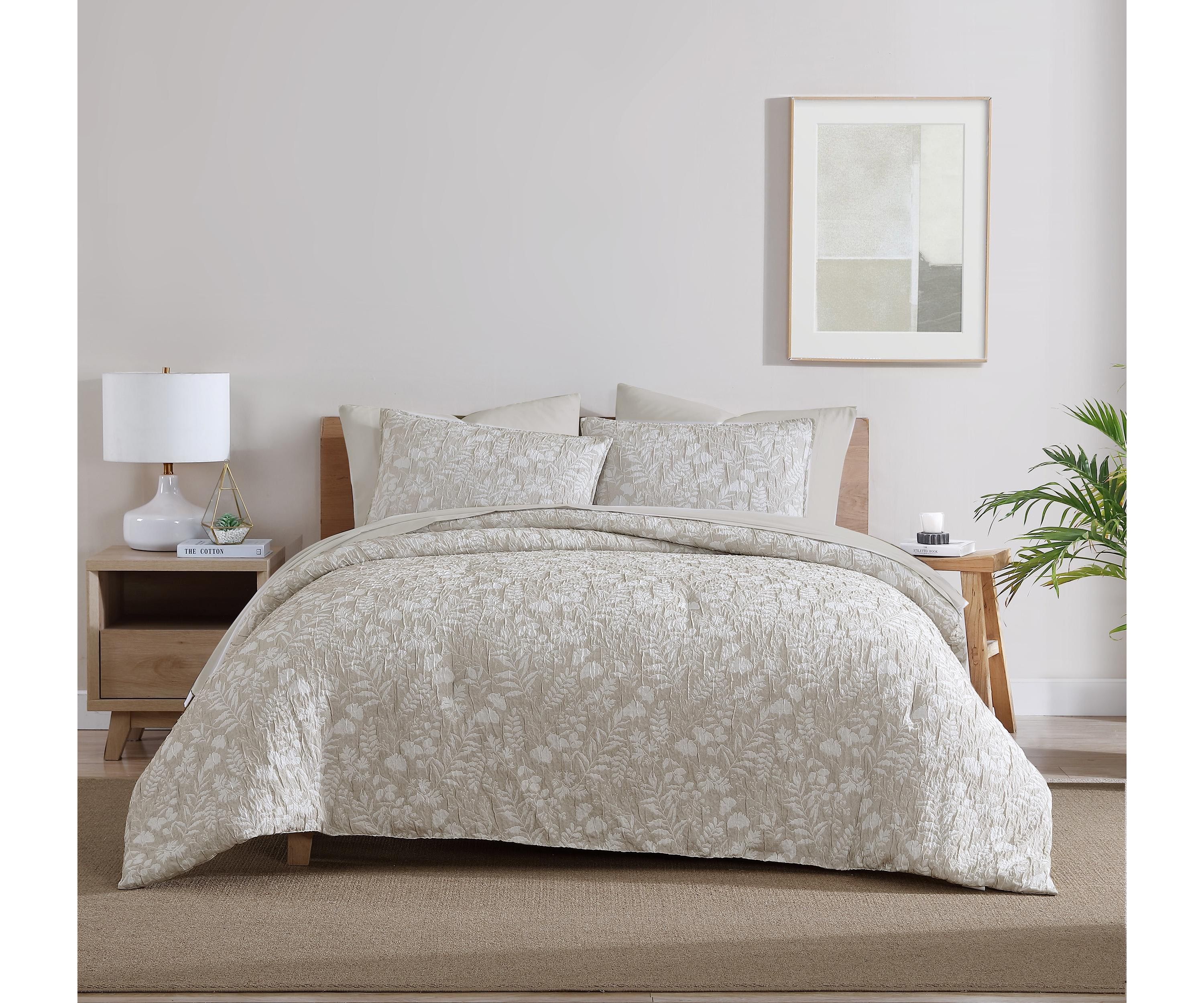 Turning Leaf Neutral 2-3 Piece Woven Matelasse Crinkle Jacquard Comforter Set