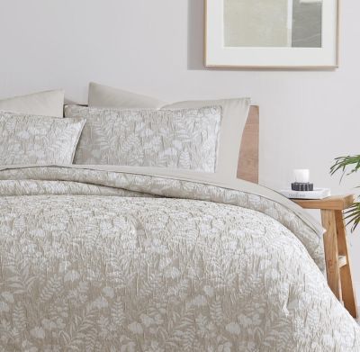 Turning Leaf Neutral 2-3 Piece Woven Matelasse Crinkle Jacquard Comforter Set