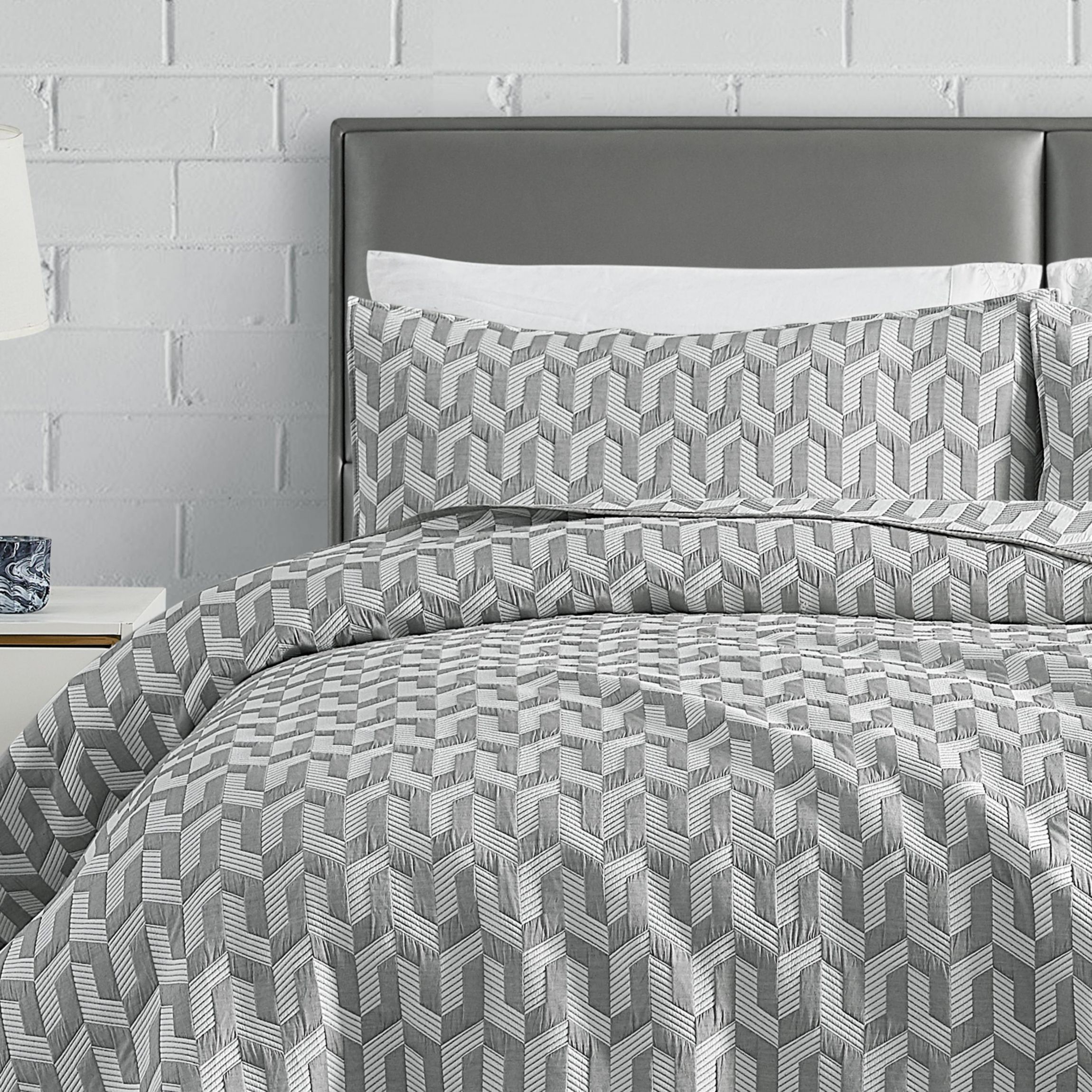 Torino Geo Grey 2-3 Piece Soft Woven Matelasse Reversible Jacquard Cotton Blend Quilt Set