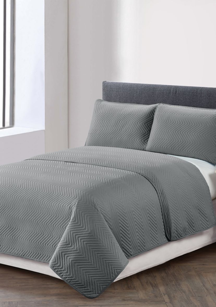 Trista Chevron Stitch Quilt Set 