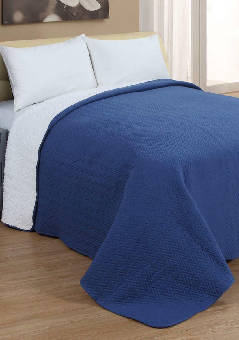 Lakewood Jersey Sherpa Quilt
