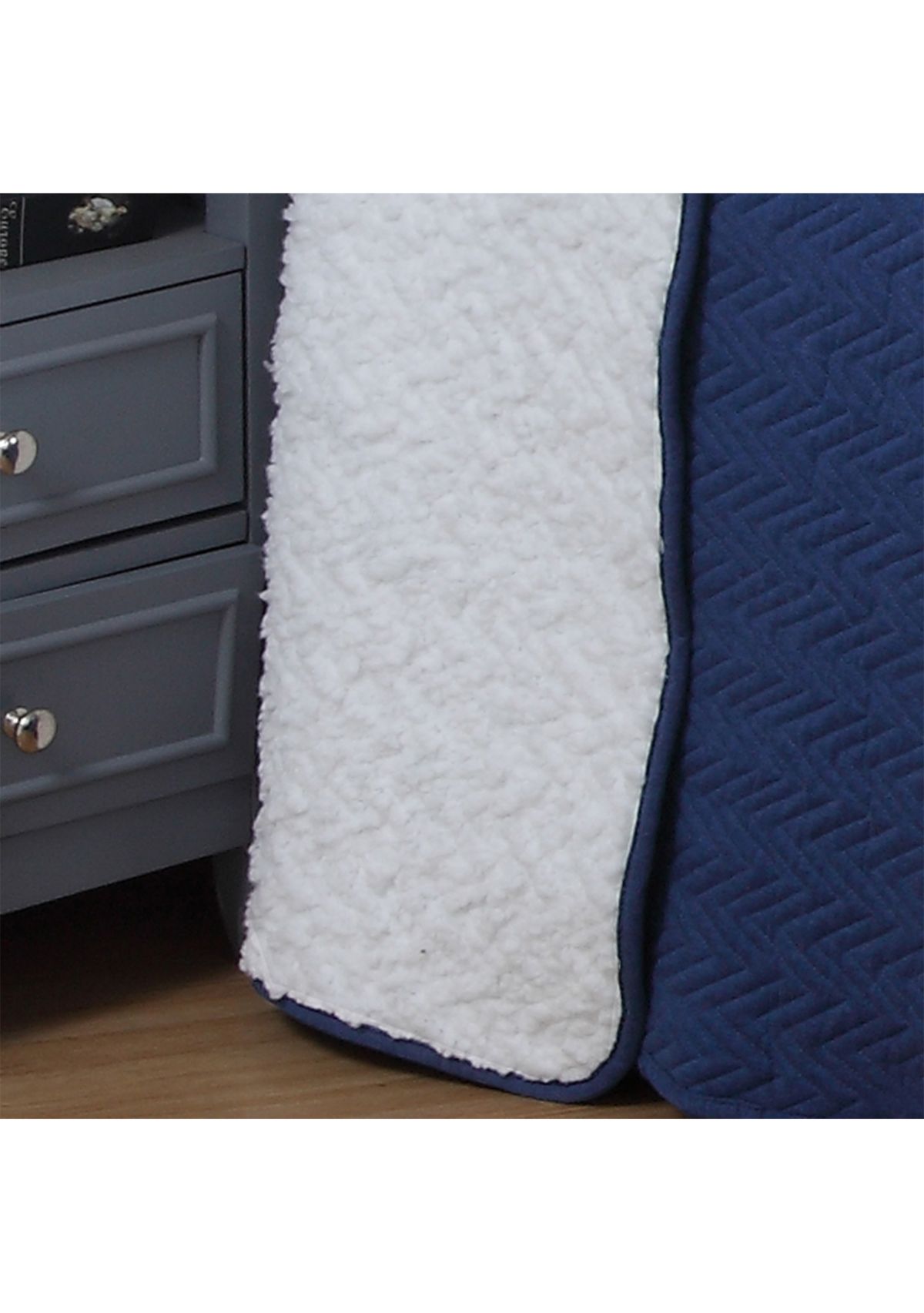 Lakewood Jersey Sherpa Quilt