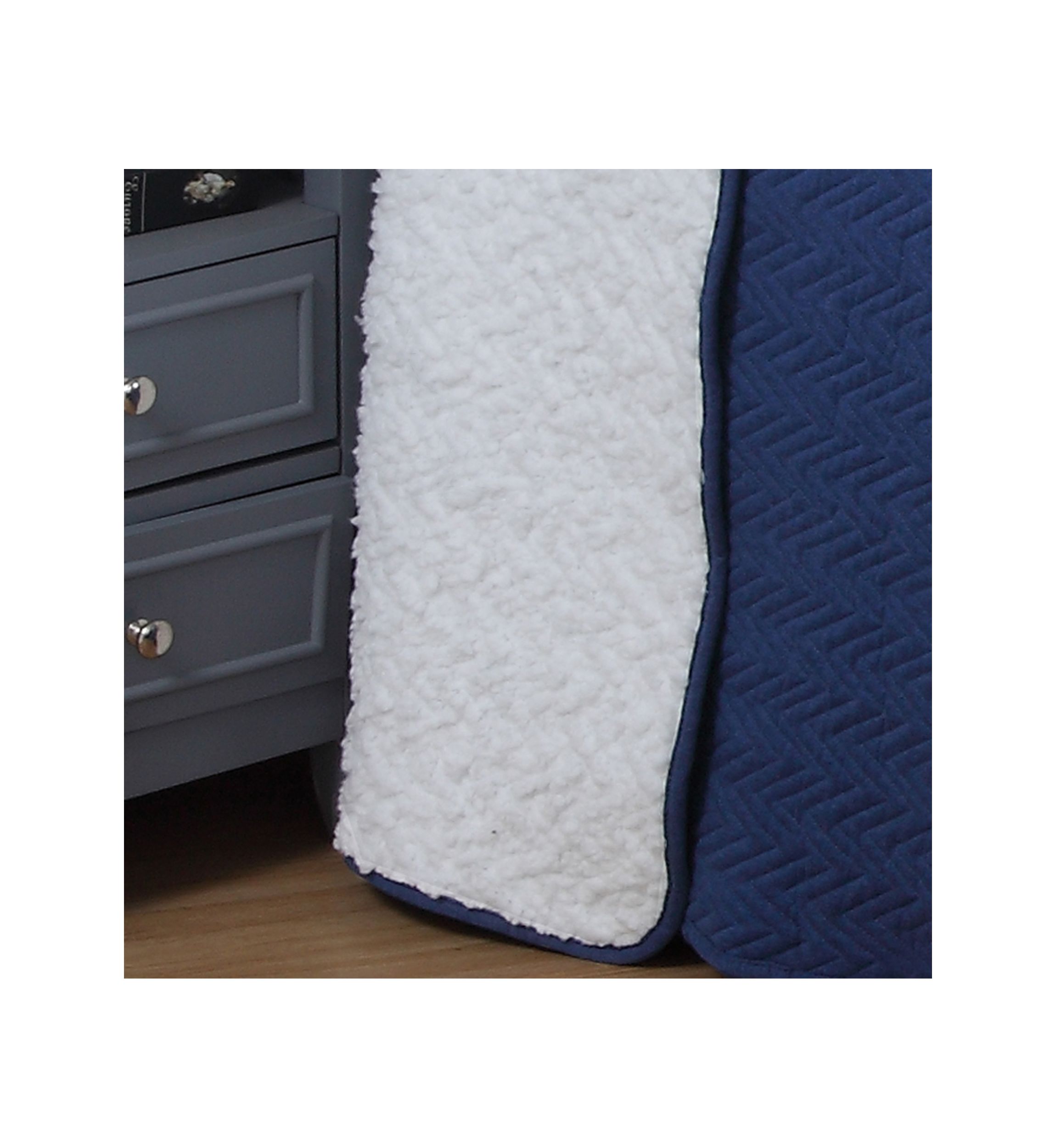 Lakewood Jersey Sherpa Quilt